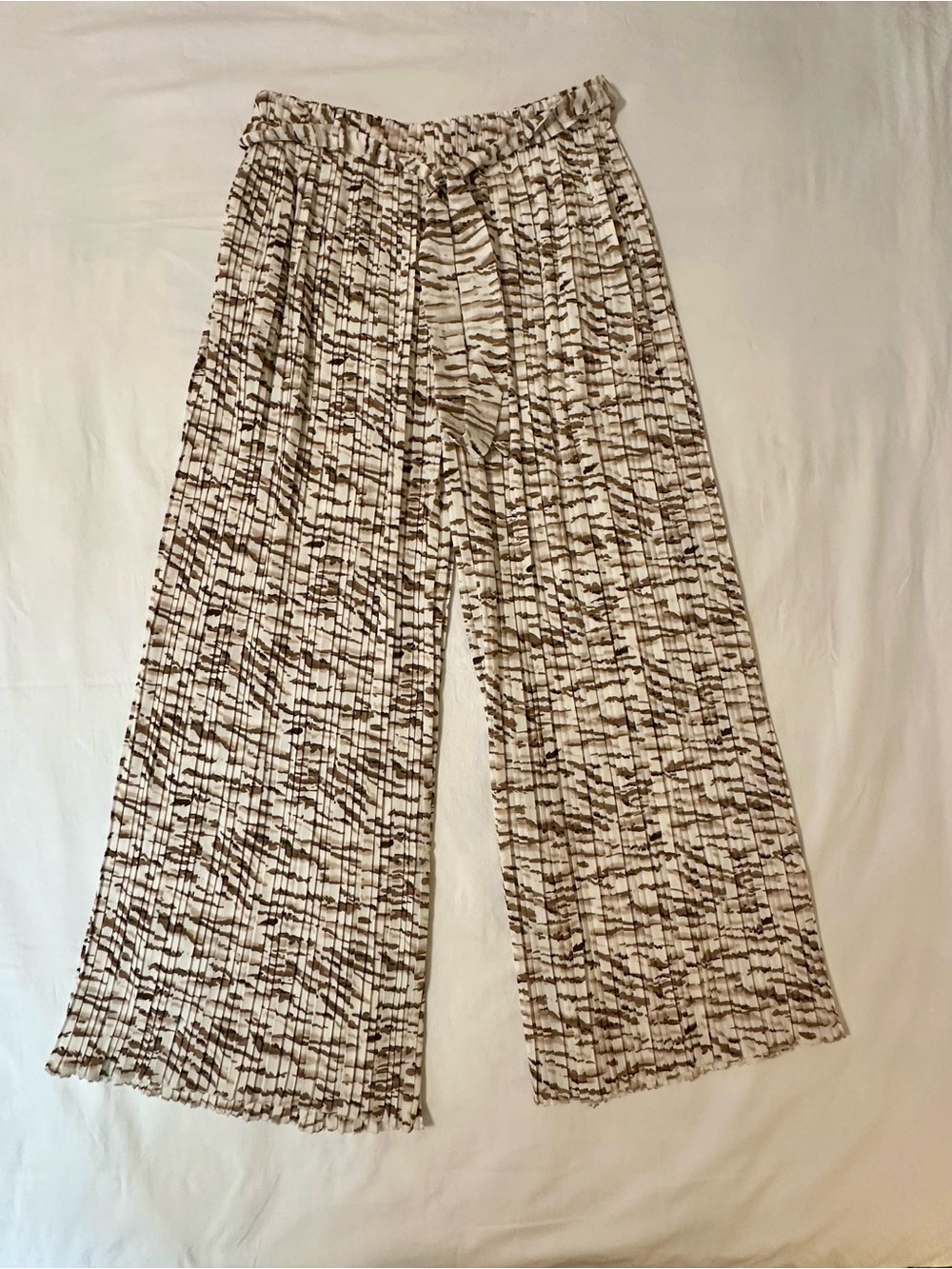 Alice Blue Cream & Brown Pleated Wide-Leg Pants